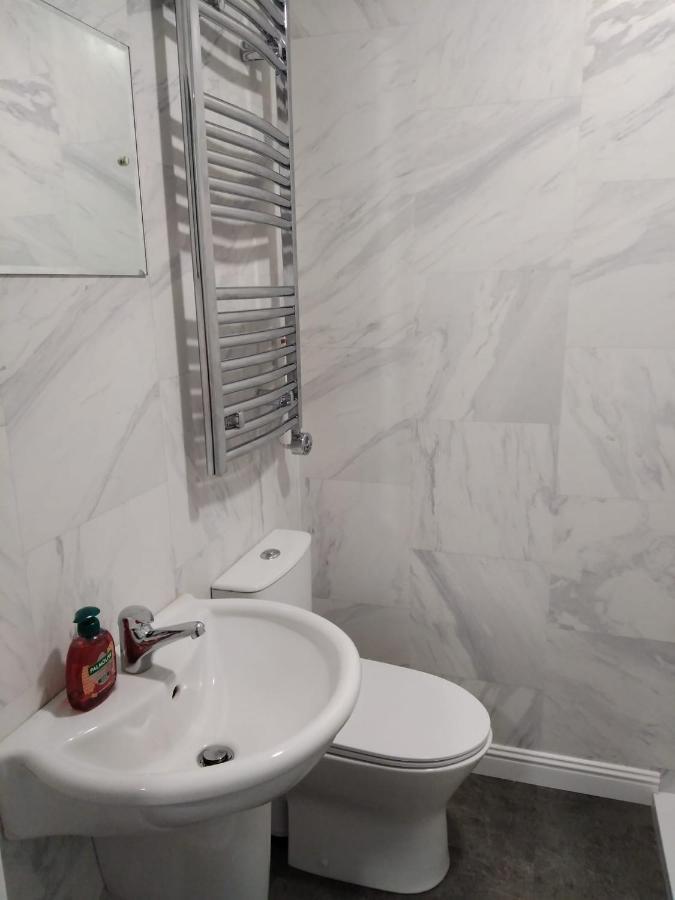 Bed and Breakfast Rock House Каррикмакросс Экстерьер фото